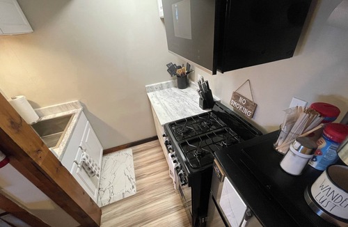 Ringgold Apartment | The Rustic Secret, tiny apartment, Basement