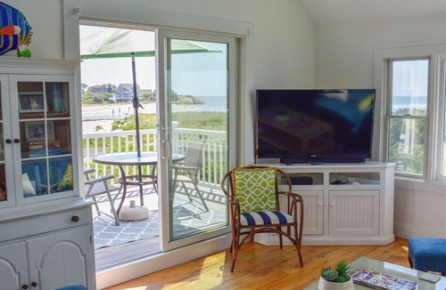 West Dennis House | Three bedroom sleeping 6 just 150 steps to South Village Beach