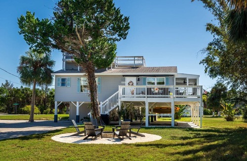 Pine Island House | Tidewater Pearl