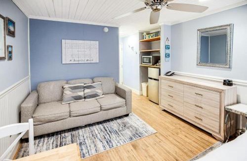 Litchfield by the Sea Apartment | Tranquil 3rd Flr Resort View King Room