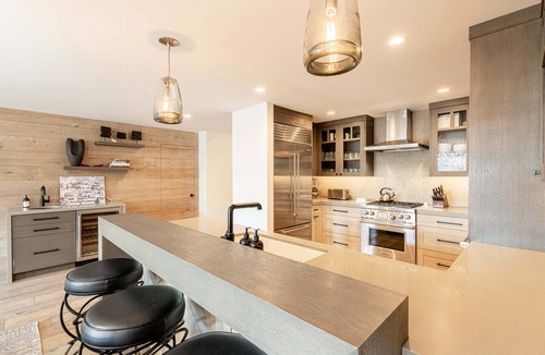 Downtown Park City Condo | Unbeatable Location - Walk to Everything! Deck, Hot Tub, BBQ at Park City Penthouse on Main