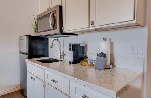 Wailuku Apartment | Unit 13 Waena Inn - Maui Private Suite