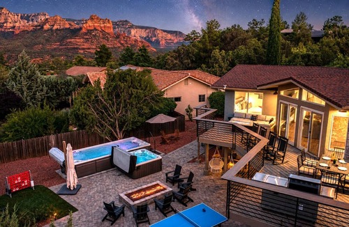 Uptown Sedona House | Uptown Splash - Wow Views! 5BR 4BA Pool, Spa, Firepit, GamesRm, Walk into Uptown