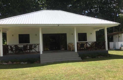 Grand'Anse Praslin Villa | Villa Laure
