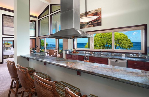 Wailua Condo | Waipouli Beach Resort H201 - Presidential Suite Oceanfront Penthouse Luxury