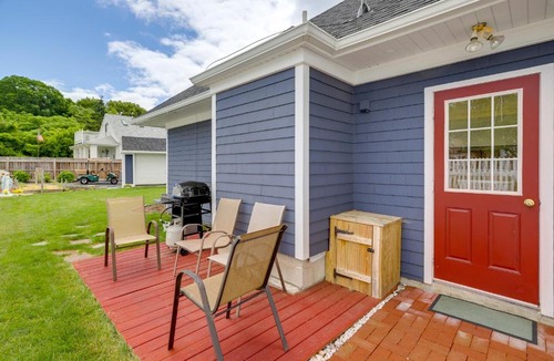 Warwick Apartment | Warwick Apt w/Waterfront View, Walk to Marina!