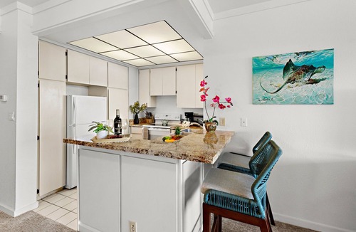 Kapalua Condo | Welcome to your golf course blue oasis by the sea