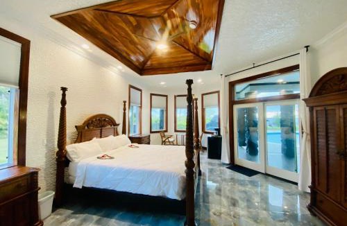 Kapoho House | Wild Blue Water