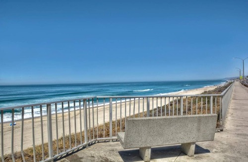 Carlsbad Apartment | Wind (1 bedroom/1 bath)