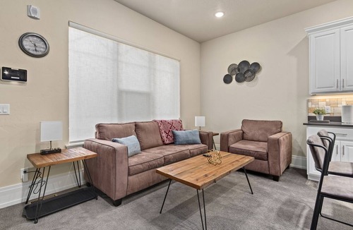 North Park Apartment | Work Here! King Bed, 400+ Mbps WiFi, BYU
