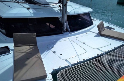 Stone Town Boat Rental | Zanzibar's Sun-Kissed Sailing Experience