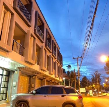ทุ่งวัวแล่นเฮาส์ Thung Wua Laen House