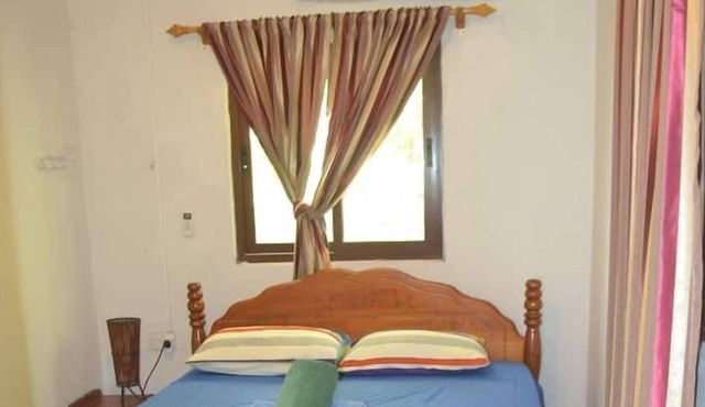 3 BEDROOM - MAIN HOUSE - MY OZI PERL