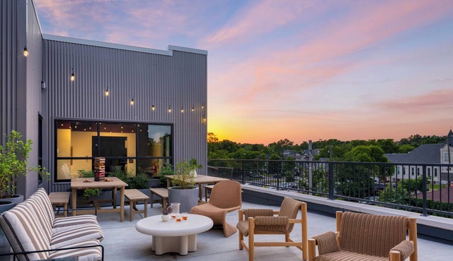 3BR King Suite + Rooftop Terrace | Heart of 12 South | The Gilmore Hotel