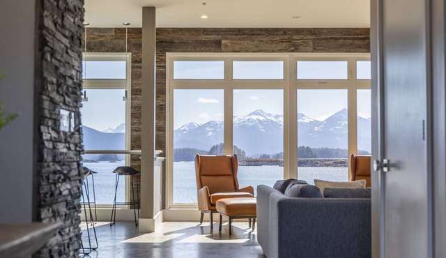 757 Alice Loop: 3 BR, 2.5 BA House in Sitka, Sleeps 8