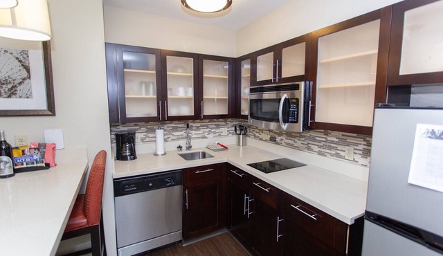 Accessible Studio Suite | Kitchen & Free Breakfast