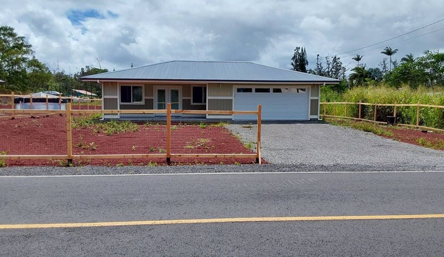 Ainaloa Vacation Home of Hawaii! @3-bedroom house in tranquil Pāhoa with WiFi