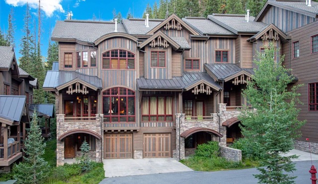 Base Camp 480 | Mountain Townhome | On The Slopes | Private Hot Tub