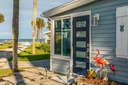 Bathing Suit Beach Bungalow in Ormond Beach
