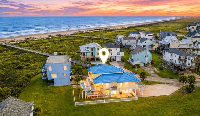 Beachfront/HotTub/Community Pool/Ramp+Fenced Yard