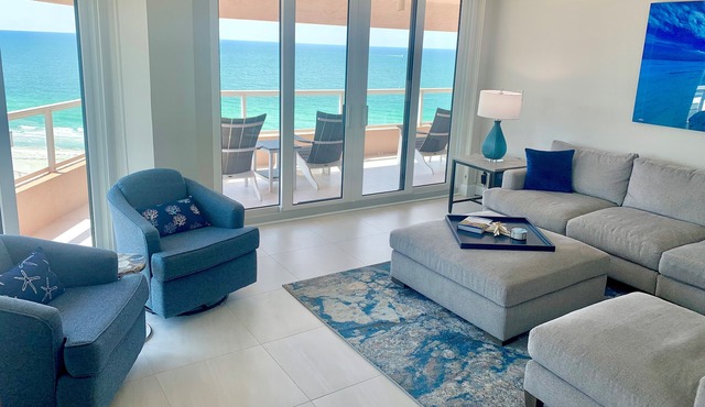 Beachfront w/Water Views From Every Room! Steps to Pool, Beach, Resort Amenities