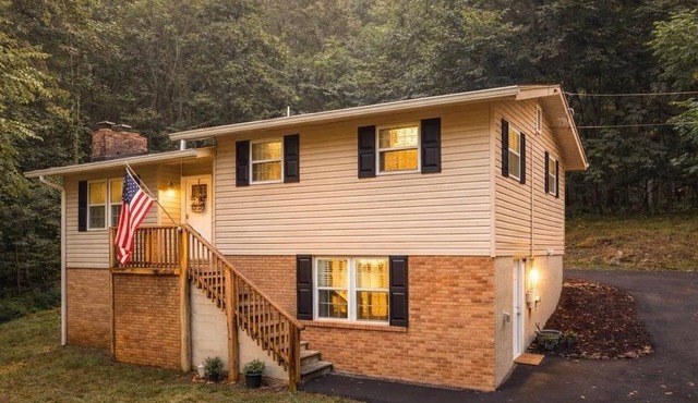 Bear Oaks Retreat Luxury Woodland Escape Near Downtown Johnson City