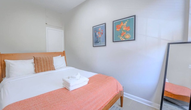 Blissful South End Studio