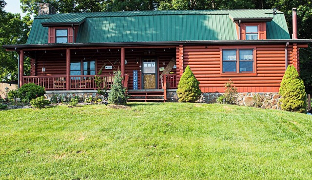 Cape Cod Inspired Cabin- The Mountains Are Calling!