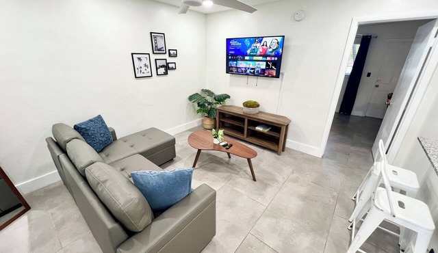 Central, Nice&Modern 1Br 1Bath Apt in Lake Ridge