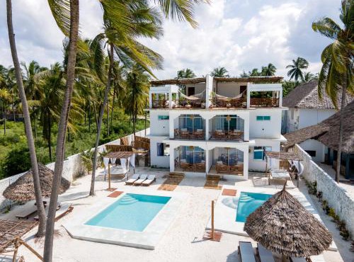 Coco Rise Villas - Villa Dining Service Available