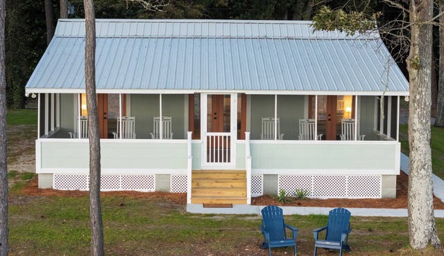Come Experience Riverside - A Cozy Cottage with Beautiful Pamlico River Views