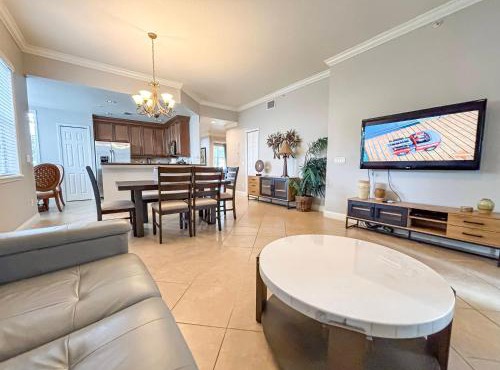 Cozy Large 3 bedroom Condo in Reunion Resort