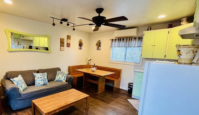 Cozy Studio with wifi & full kitchen in Eagle Point