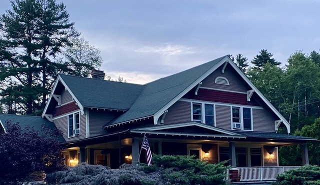 Craftsman Style Home, With Beautiful Lake View