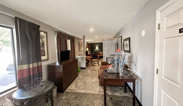 Executive Inn Ridgeway I-77