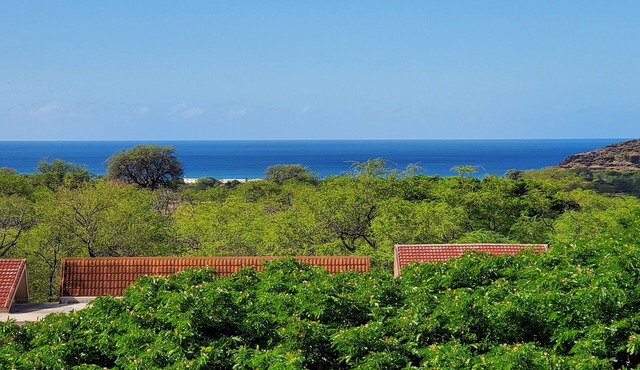 Experience Authentic Hawaii on Oahu's West Side! 5 Minutes to the Beach!