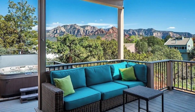 Explore luxury at Sedona Casa de las Campanas, a 3-bedroom retreat with stunning Red Rock views.