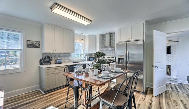 Family-Friendly New Bern Home w/Backyard!