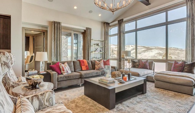 Gorgeous Five Bedroom Penthouse in the Heart of Park City