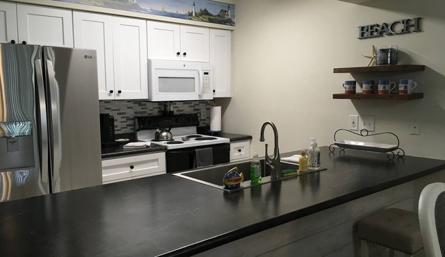 Immaculate Myrtle Beach 3-Bedroom Condo w/Pool, Golf and Tanger Factory Outlets