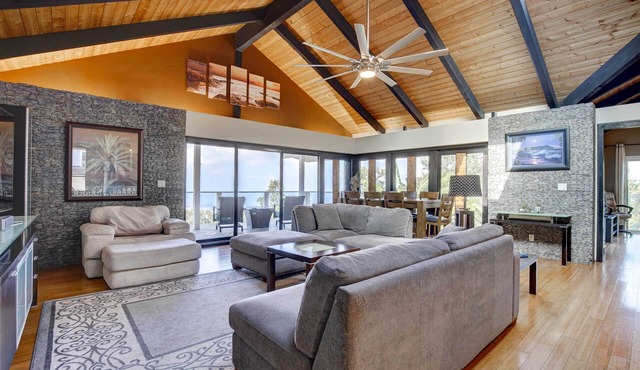 Kailua-kona House w/Balcony & Ocean Views!