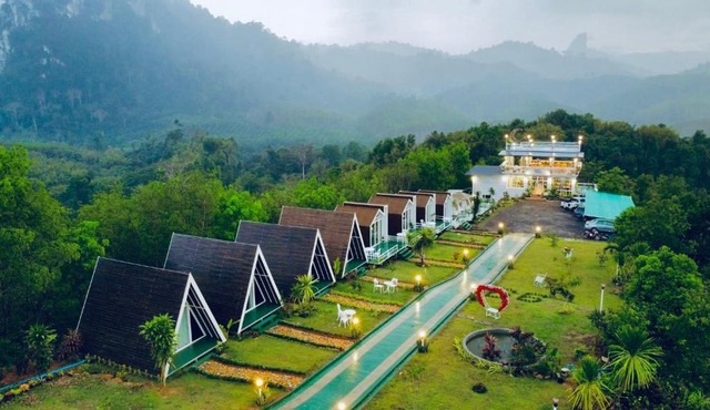 Khao Sok 99 Camp and Cafe