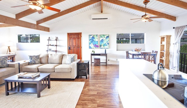 Lahaina Maui Vacation Home! Walk to Lahaina Town. Ocean View!