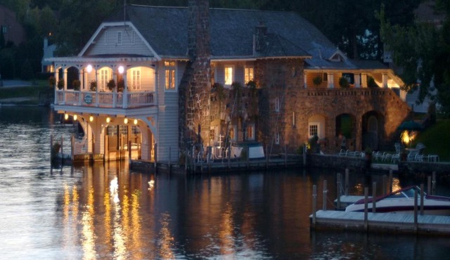Lake George Boathouse Waterfront Lodging