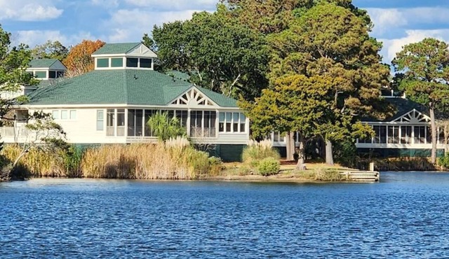 Lakeside 58A- Lakefront, Pool, Clubhouse and Tennis Courts, Walking Paths
