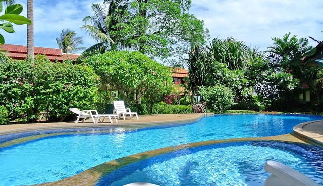 Luxurious Thai-Style Villa with a Swimming Pool Just 20 Meters from Beach Access in Ko Samui District