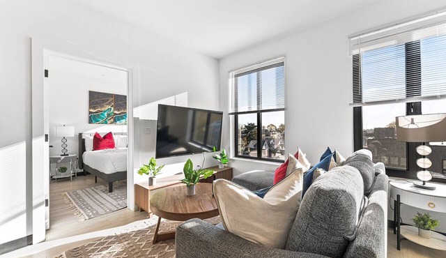 Luxury 2bd/2ba near Boston n4uf