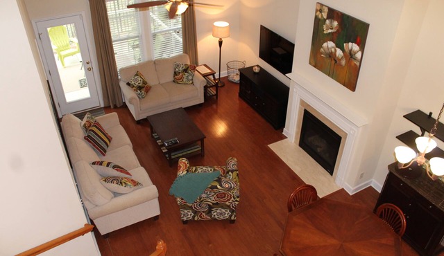 Luxury Townhouse 4BR/2.5BA, Steps Away From TPC Clubhouse & Pool
