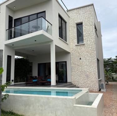 Luxury Villa in a 5 Star Resort in Kizimkzi Zanzibar