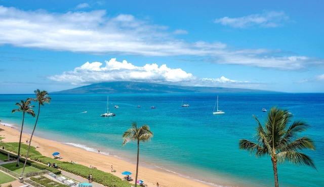 Maui Resort Rentals: The Whaler 707 - Luxuriously Remodeled 7th Floor 1BR/2BA w/Stunning Ocean and Mountain Views!
